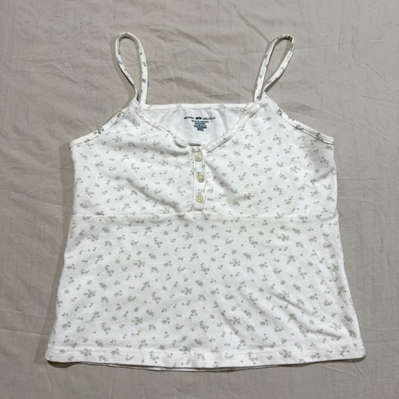 5 pcs Bundle - Spring 🌸🍃 - Picture 2 of 4